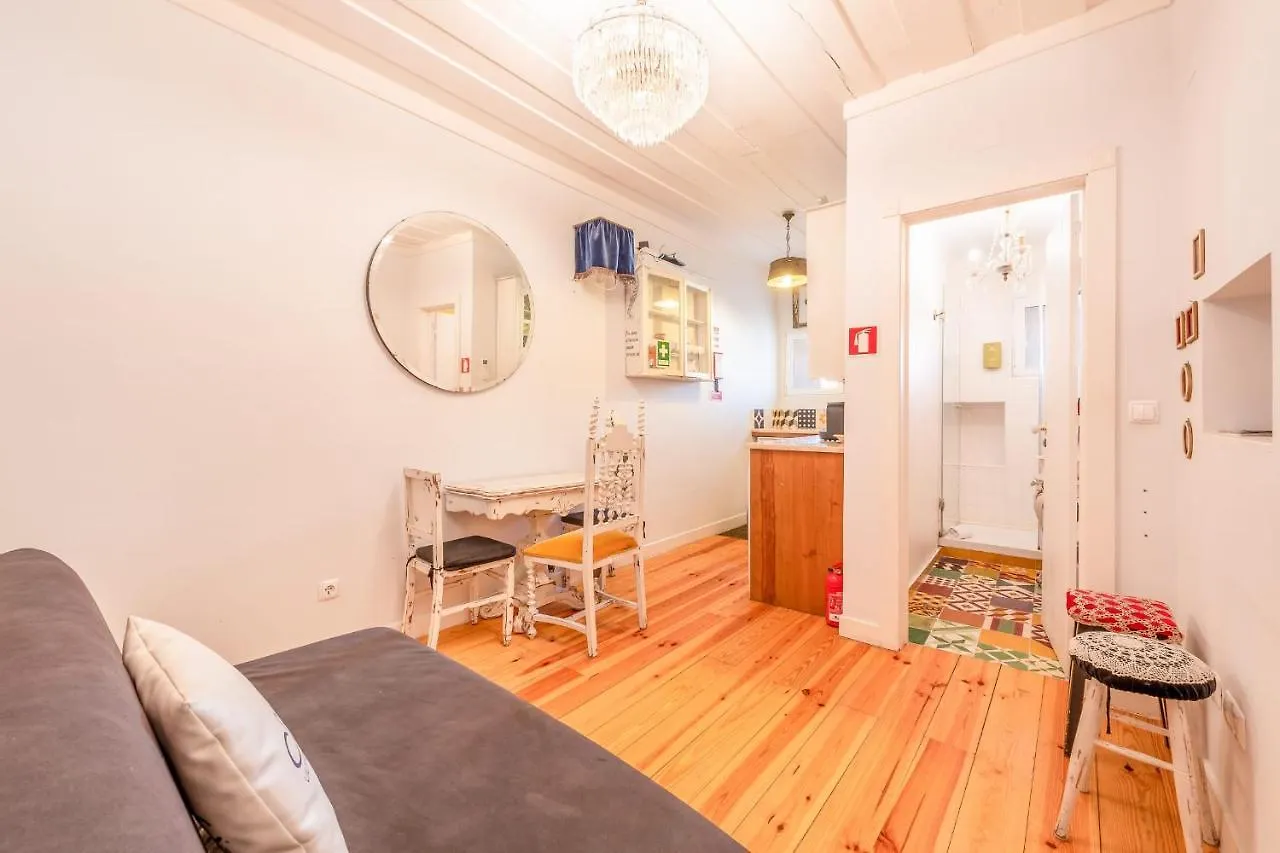 Guestready - Exquisite Bica Poetas Apartment Lisbon Portugal
