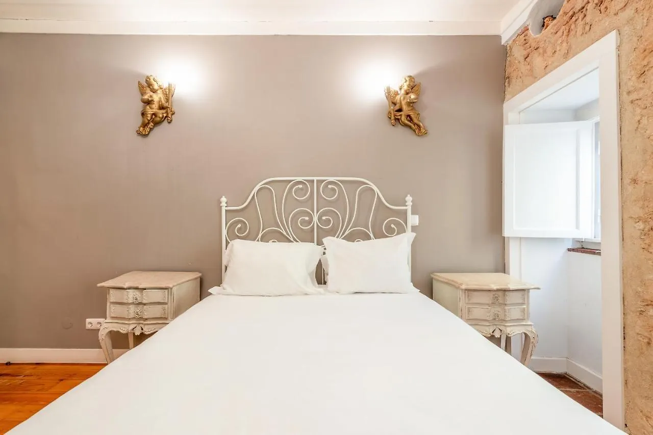 Guestready - Exquisite Bica Poetas Apartment Lisbon
